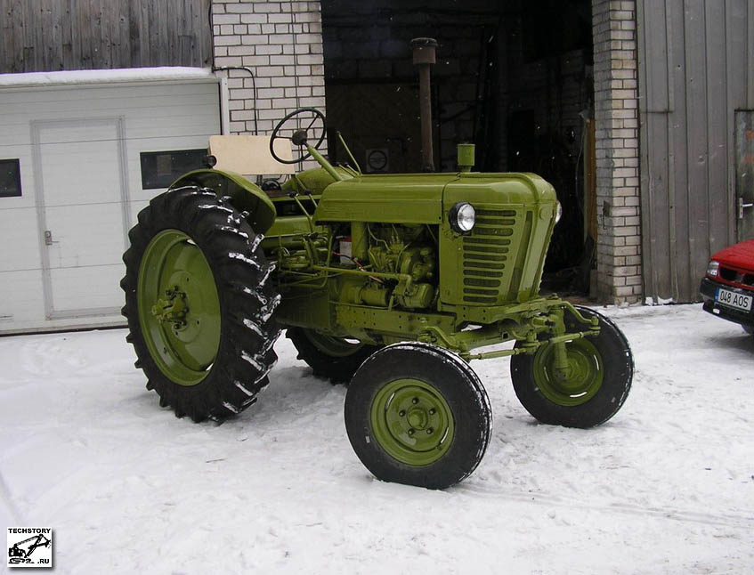 т 28 трактор 
